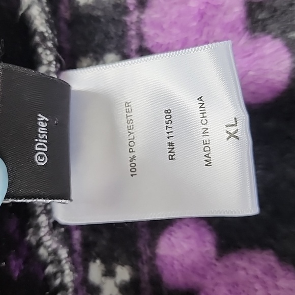 NWOT Disney Halloween Mickey Mouse & Friends Button Up Top Black Purple Sz XL - Picture 7 of 11